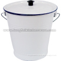 Enamel bucket with lid